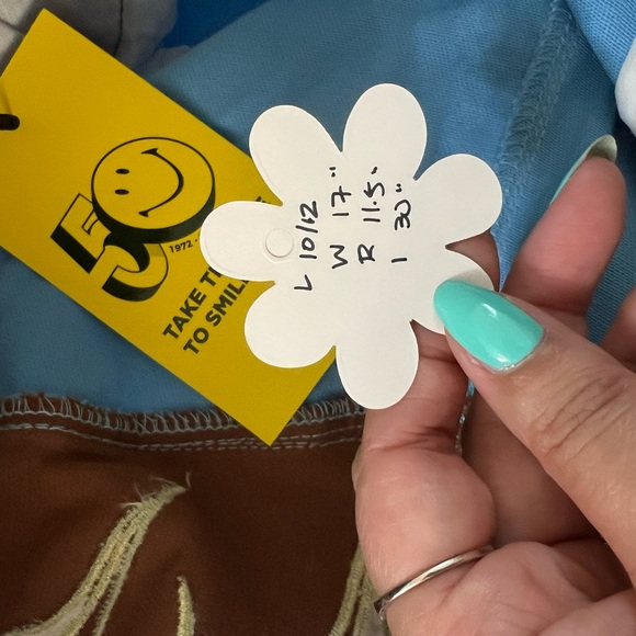 Unique Vintage x Smiley Happy Daisy High Rise Flare Jeans - Picture 8 of 8